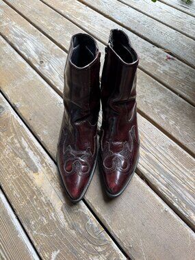 Vintage Acme Burgundy Leather Short Western Boots Side Zip in Men's 10.5D